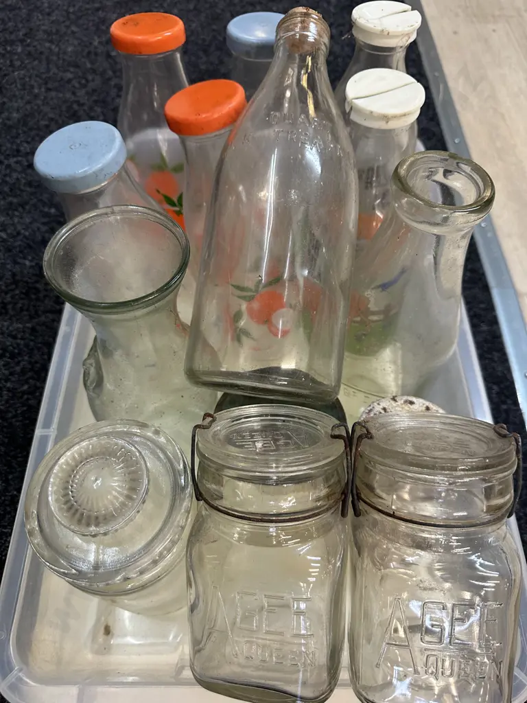 Box Of Assorted Glass Milk Bottles, Agee Jars Etc Image 1++